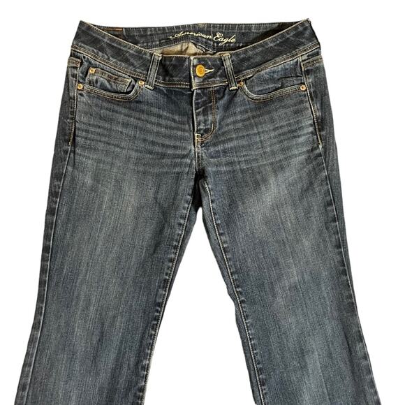 American Eagle Slim Boot Stretch Jeans Womens Size 8 Blue Dark Wash Whiskered - Picture 3 of 11